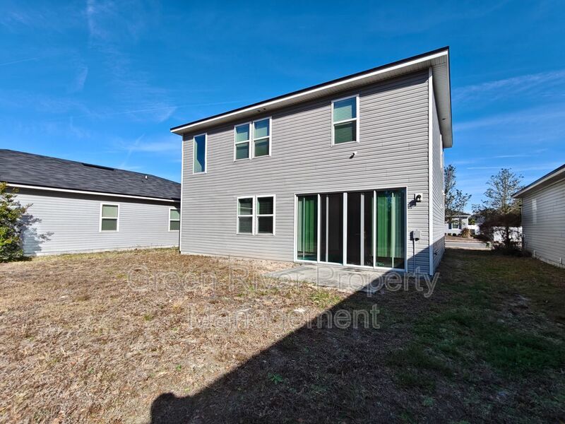 Stylish Two-Story 4BR Home with Open Concept & Spacious Backyard property image