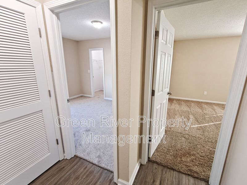 Spacious 4-Bedroom Home with Fenced Yard & Pet-Friendly Living property image