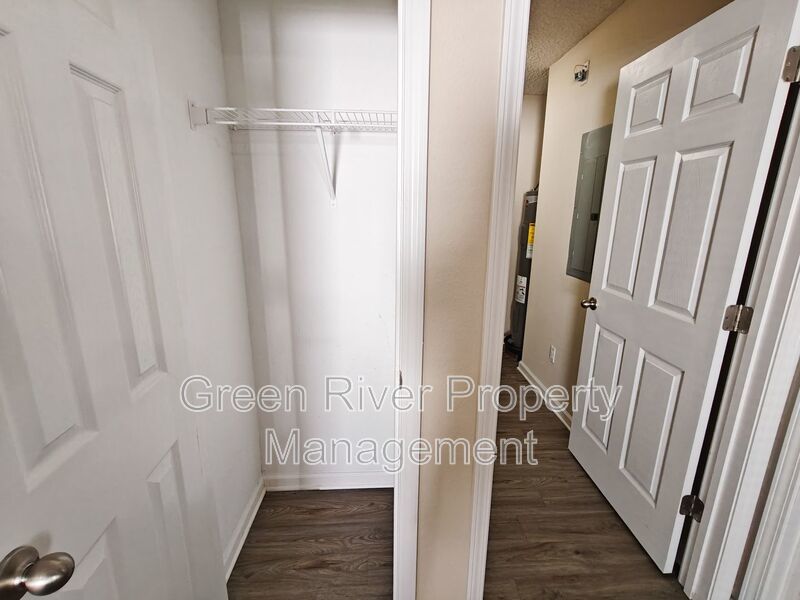 Spacious 4-Bedroom Home with Fenced Yard & Pet-Friendly Living property image