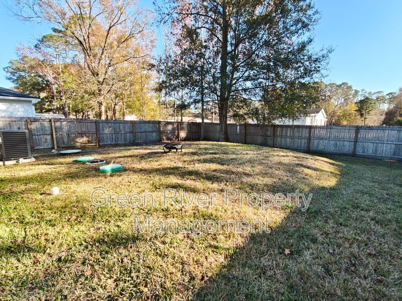 Spacious 4-Bedroom Home with Fenced Yard & Pet-Friendly Living property image