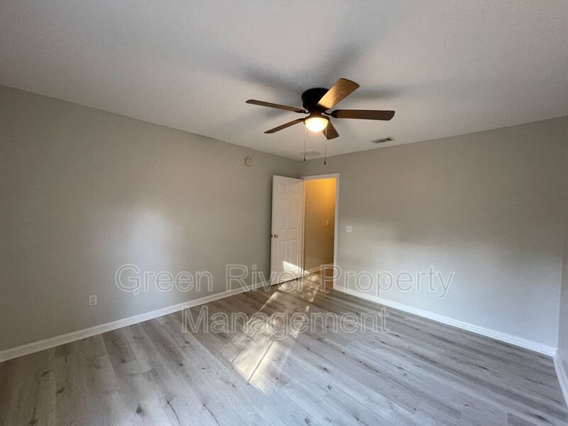 Immaculate 2 bedroom 2.5 bath home available now! property image