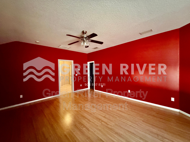 Luxury Living in The Oaks at Oakleaf – 4BR Retreat & Resort-Style Amenities property image