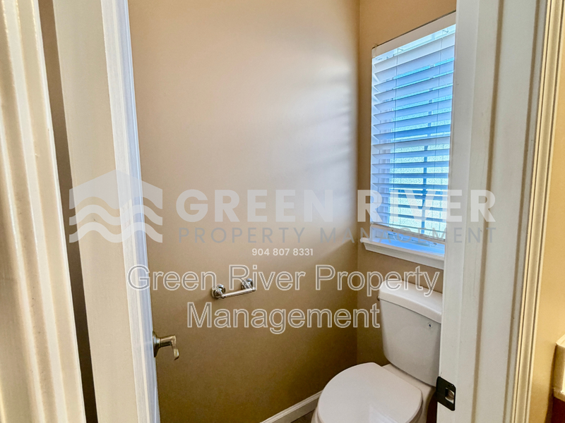 Luxury Living in The Oaks at Oakleaf – 4BR Retreat & Resort-Style Amenities property image