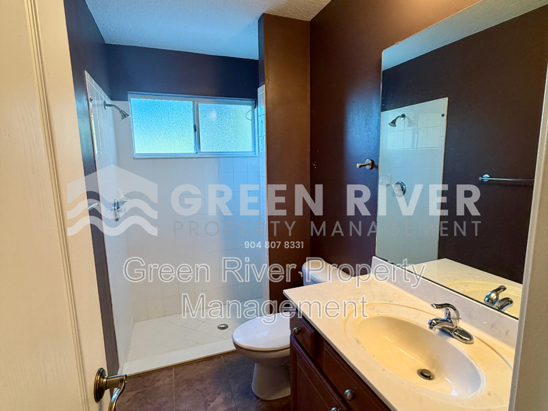 Luxury Living in The Oaks at Oakleaf – 4BR Retreat & Resort-Style Amenities property image