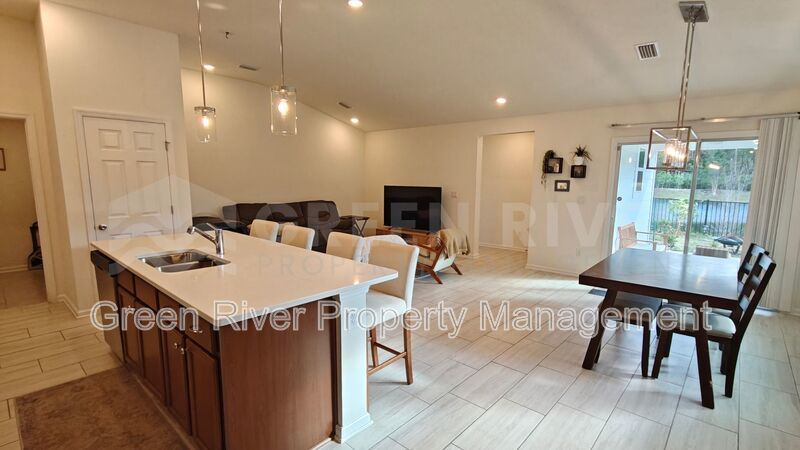 Where Comfort Meets Convenience – Spacious 3/2 with Pond View property image