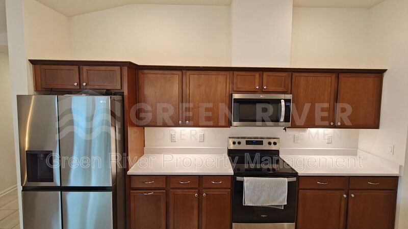 Where Comfort Meets Convenience – Spacious 3/2 with Pond View property image