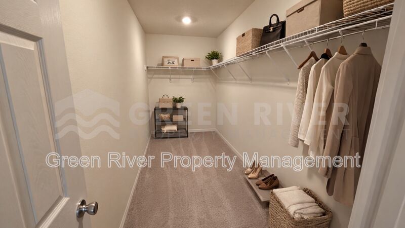 Where Comfort Meets Convenience – Spacious 3/2 with Pond View property image