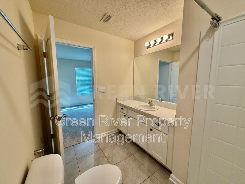 Chic & Comfortable Townhome Living in a Peaceful Community!! property image