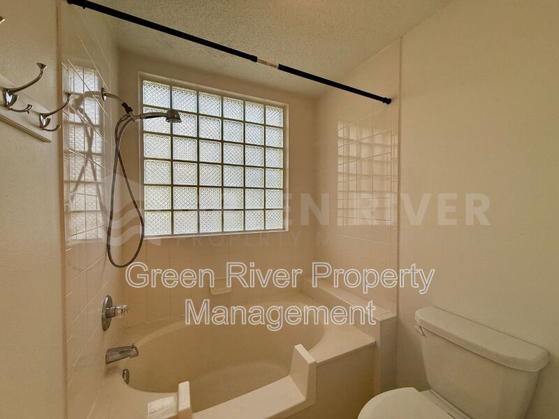 Poolside Living in St. Augustine Shores – Ground Floor 2BR Condo Near Golf & Intracoastal!! property image