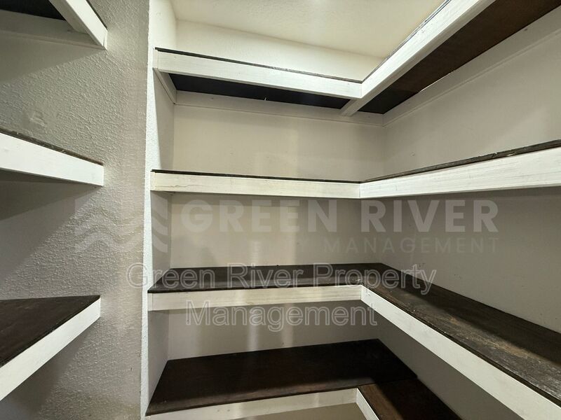 Room to Live, Space to Thrive! Stunning 6BR Home with Solar, Upgrades & Screened Lanai in Macclenny!! property image