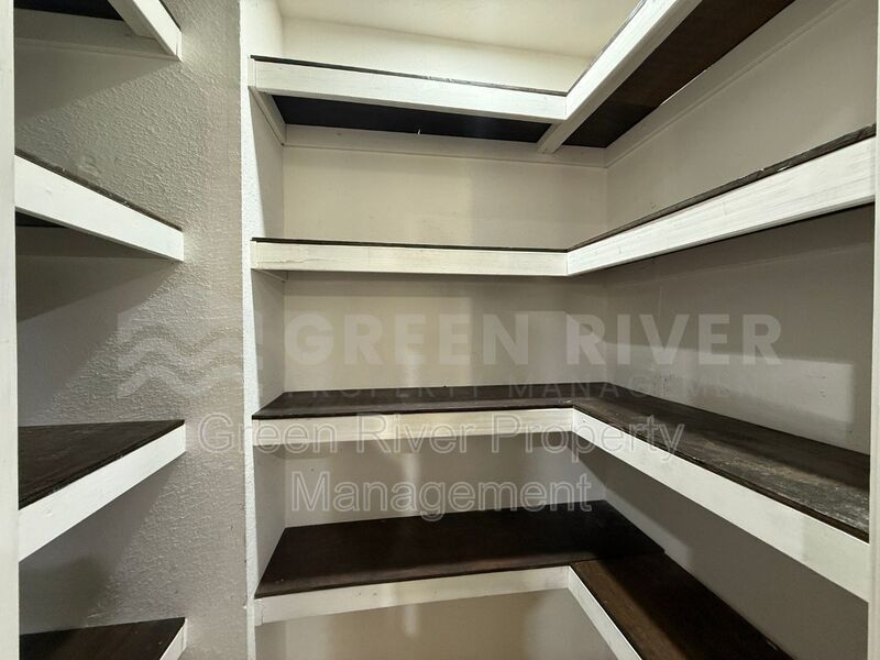 Room to Live, Space to Thrive! Stunning 6BR Home with Solar, Upgrades & Screened Lanai in Macclenny!! property image