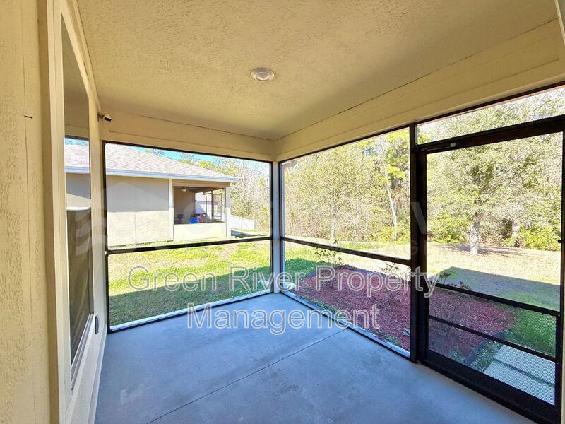 Room to Live, Space to Thrive! Stunning 6BR Home with Solar, Upgrades & Screened Lanai in Macclenny!! property image