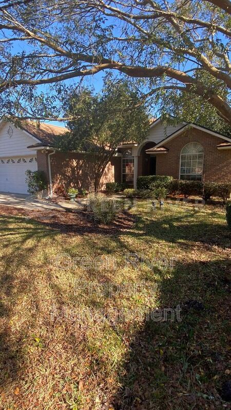 Fleming Island 3 bedroom, 2 bath Beauty with Space to Breathe!! property image