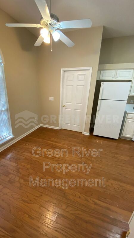 Fleming Island 3 bedroom, 2 bath Beauty with Space to Breathe!! property image