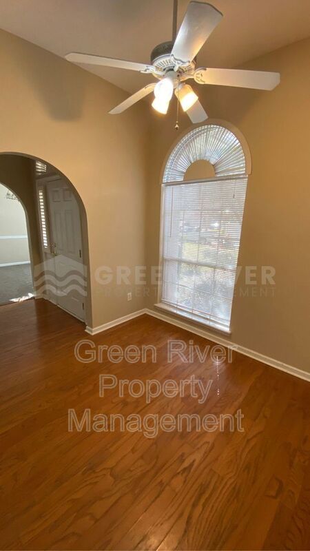 Fleming Island 3 bedroom, 2 bath Beauty with Space to Breathe!! property image