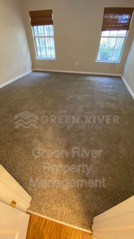 Fleming Island 3 bedroom, 2 bath Beauty with Space to Breathe!! property image