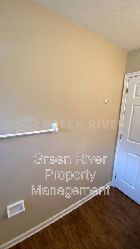 Fleming Island 3 bedroom, 2 bath Beauty with Space to Breathe!! property image