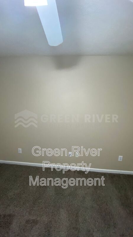 Fleming Island 3 bedroom, 2 bath Beauty with Space to Breathe!! property image