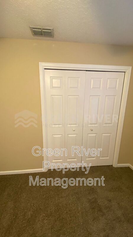 Fleming Island 3 bedroom, 2 bath Beauty with Space to Breathe!! property image