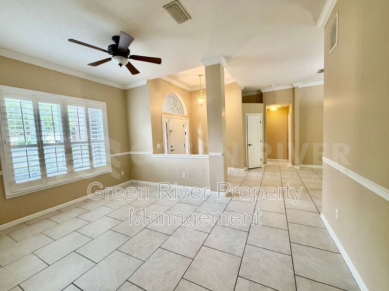 Luxury Living in The Oaks at Oakleaf – 4BR Retreat & Resort-Style Amenities property image