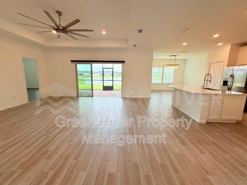 Spacious 4-Bed, 2-Bath Home with 3-Car Garage in Granary Park – Resort-Style Amenities! property image
