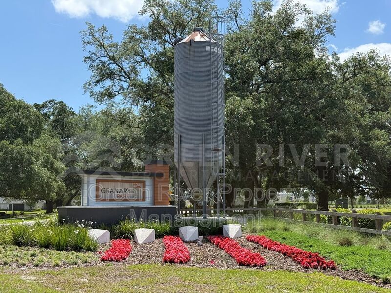Spacious 4-Bed, 2-Bath Home with 3-Car Garage in Granary Park – Resort-Style Amenities! property image