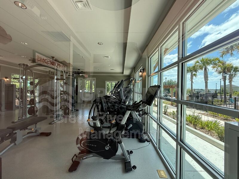 Spacious 4-Bed, 2-Bath Home with 3-Car Garage in Granary Park – Resort-Style Amenities! property image