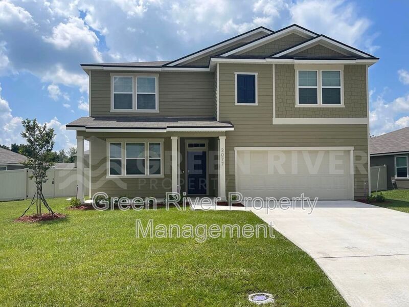 Your Green Cove Getaway in Willow Springs: 5 Beds, 3 Baths & So Much More! property image
