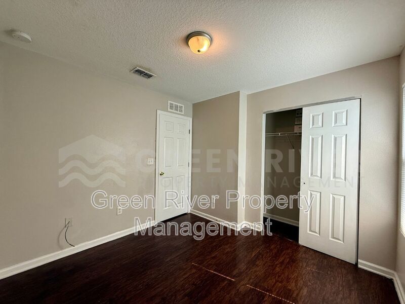 Stylish 4BR Retreat with Granite Kitchen, Spacious Yard & No HOA!! property image