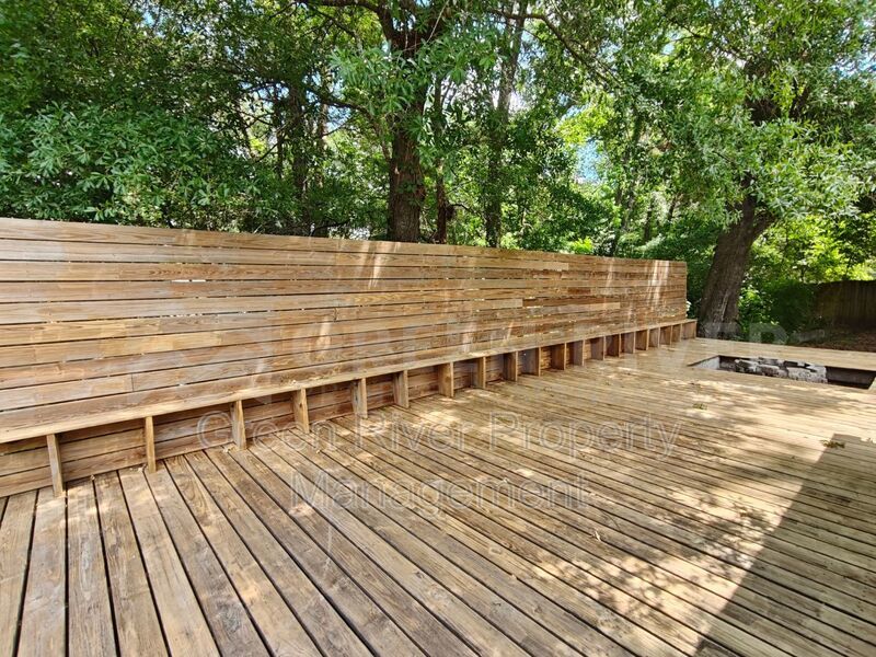 Stylish 4BR Home with Solar Panels, Florida Room & Outdoor Entertaining Space!! property image