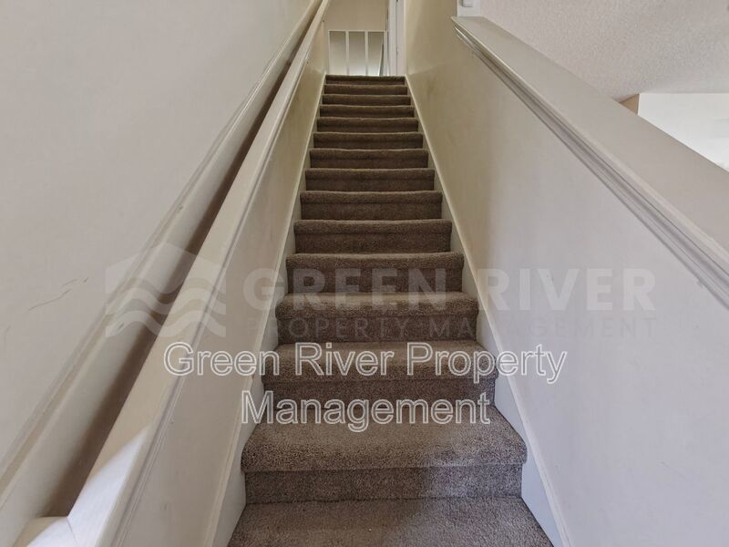 Lakefront Luxury Living with Space to Spare! property image