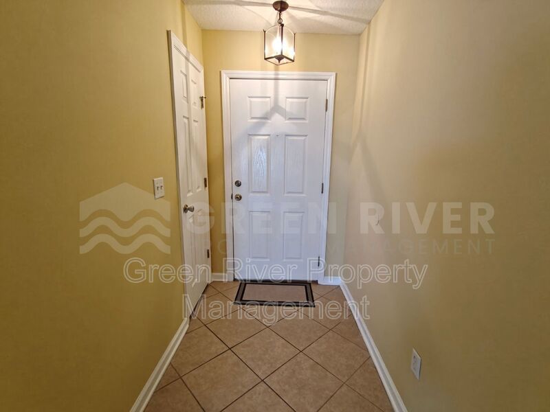 Cozy & Convenient 3BR Home in Prime Fleming Island Location property image