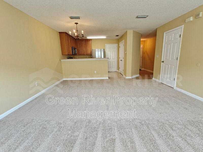 Cozy & Convenient 3BR Home in Prime Fleming Island Location property image
