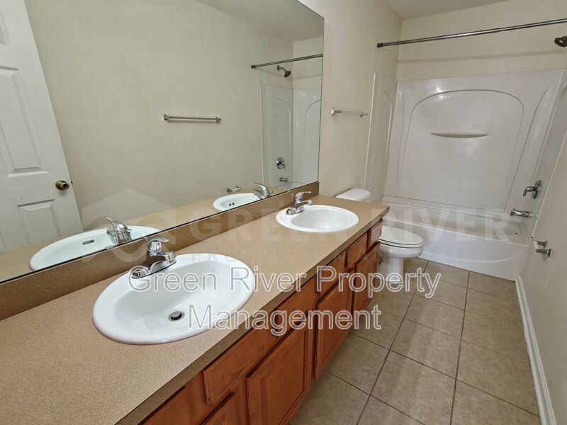 Cozy & Convenient 3BR Home in Prime Fleming Island Location property image
