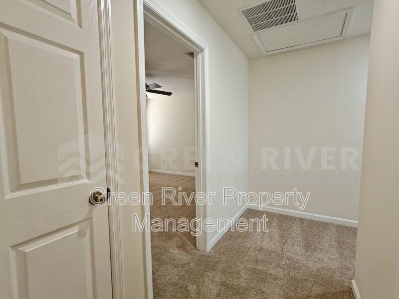 Cozy & Convenient 3BR Home in Prime Fleming Island Location property image