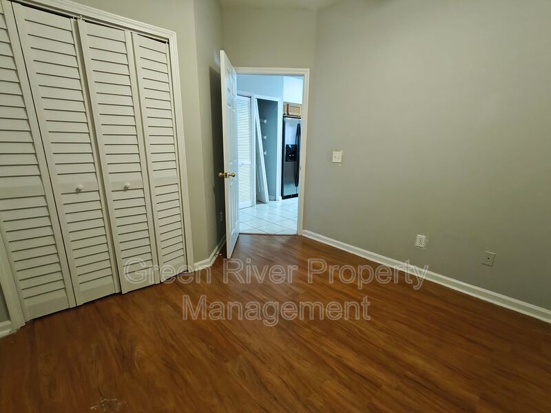 Cozy 2 Bedroom Condo on Ground Floor property image