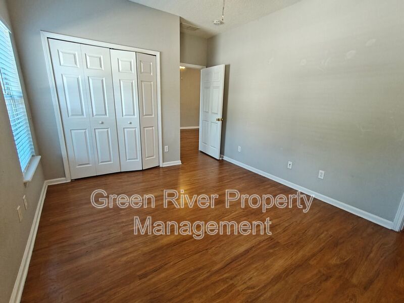 Cozy 2 Bedroom Condo on Ground Floor property image