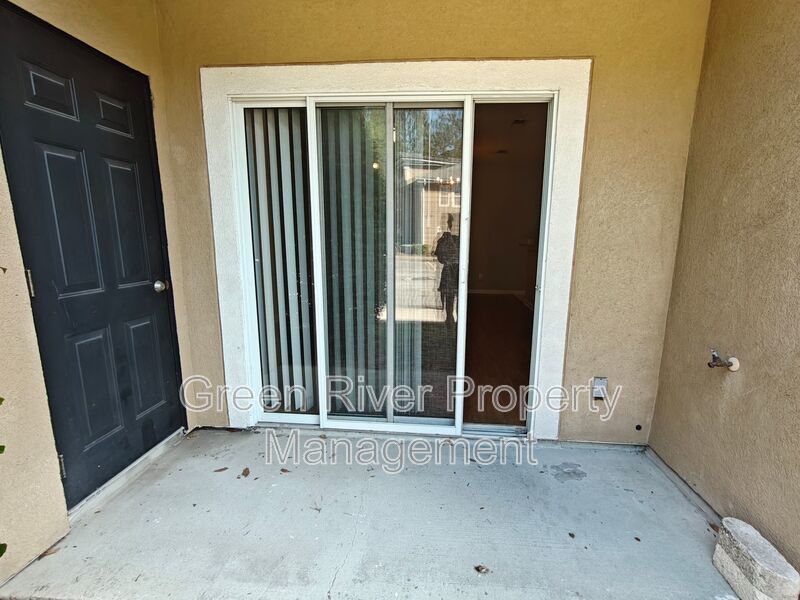 Cozy 2 Bedroom Condo on Ground Floor property image