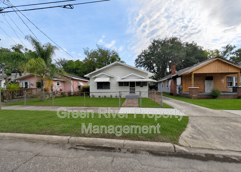 Cozy 3 Bedroom, 2 Bathroom home! property image