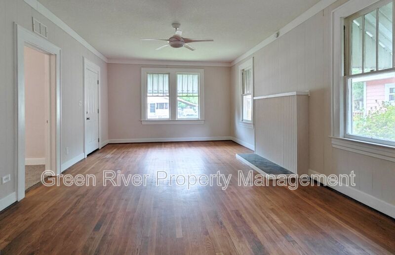 Cozy 3 Bedroom, 2 Bathroom home! property image