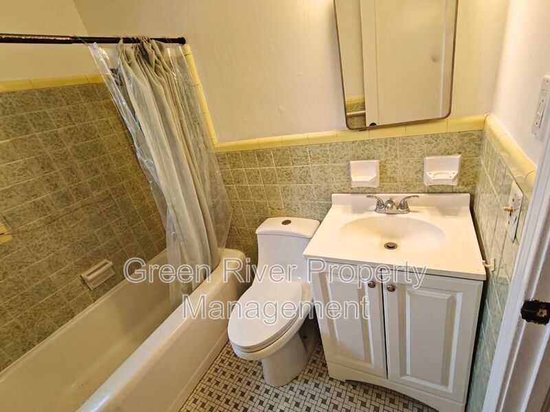 Charming 2BR Home with Updated Kitchen property image