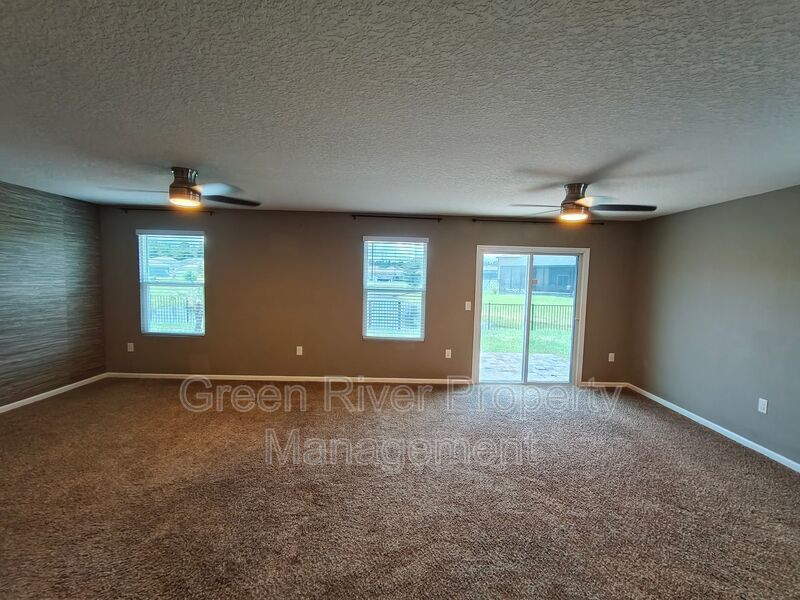 Stunning Move-In Ready Home with Lagoon Views in Alta Lakes! property image