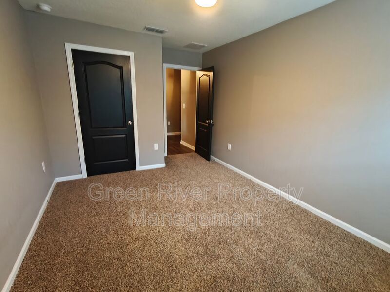 Stunning Move-In Ready Home with Lagoon Views in Alta Lakes! property image