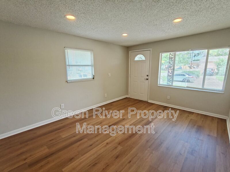 Charming Updated Home with Bonus Room property image