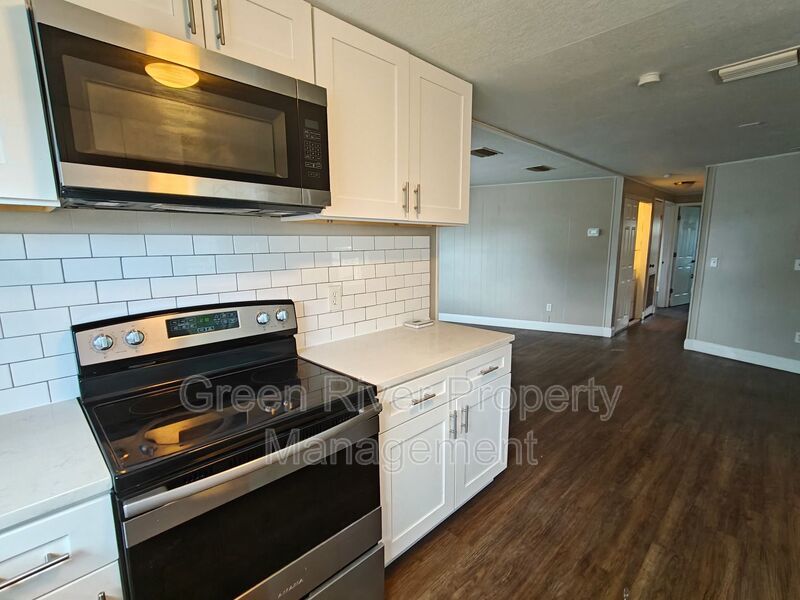 Bright & Cozy 3BR Home in Convenient St. Augustine Location property image