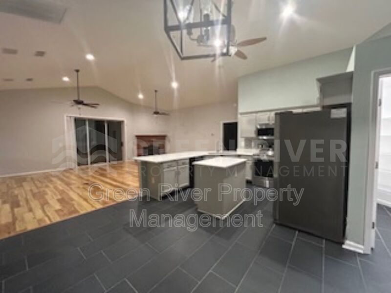 Waterfront Living in the Heart of Eagle Harbor!! property image