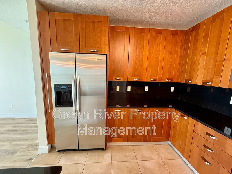 Luxury Riverfront Living at The Peninsula at St. Johns Center property image
