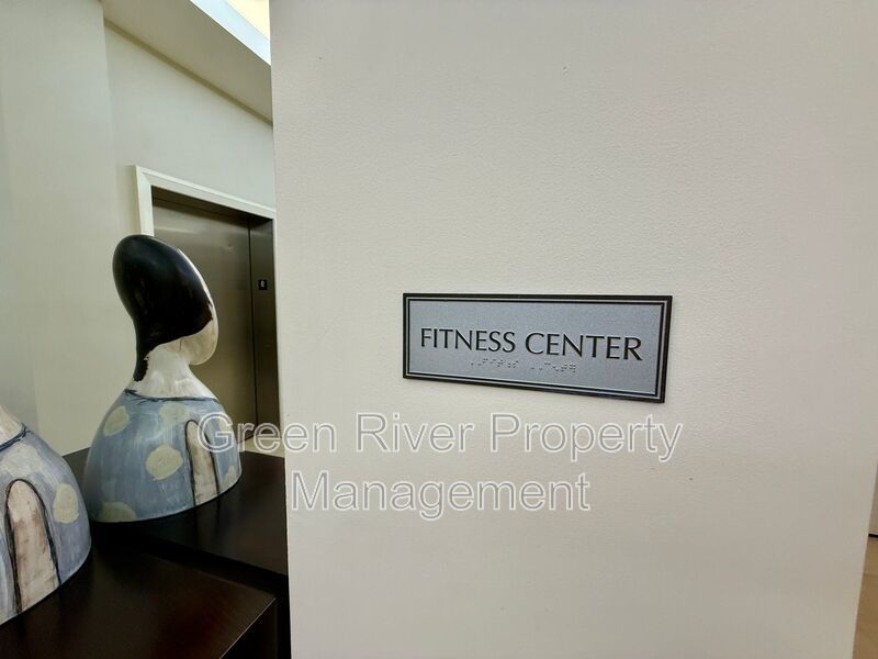 Luxury Riverfront Living at The Peninsula at St. Johns Center property image
