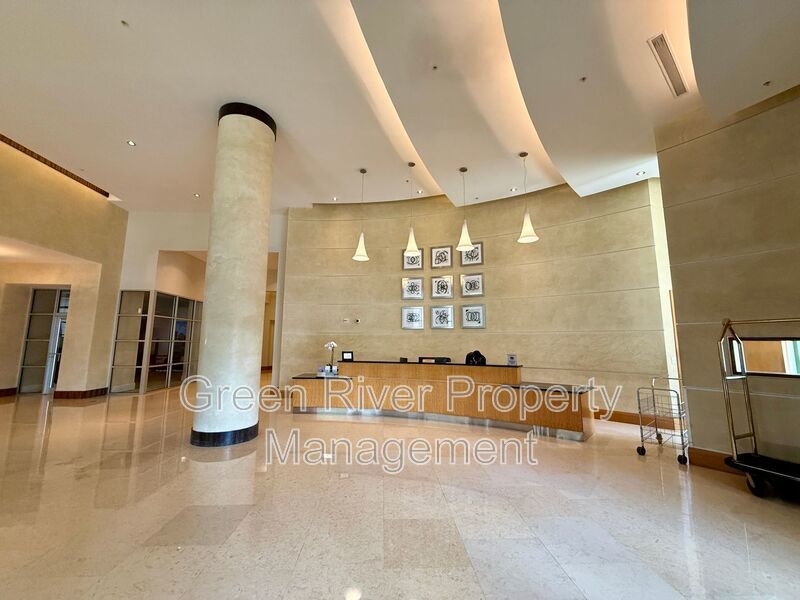 Luxury Riverfront Living at The Peninsula at St. Johns Center property image