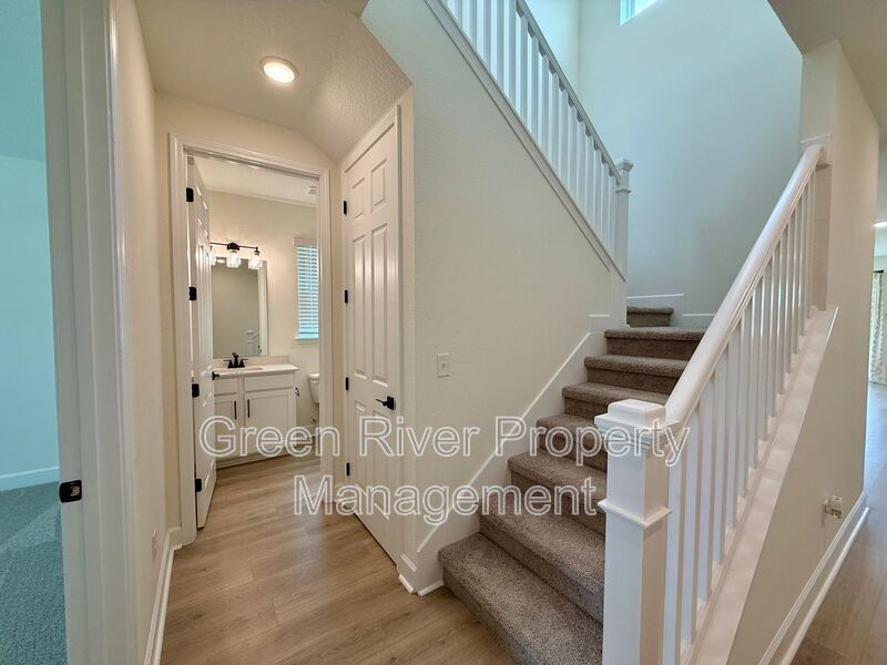 Spacious 4-Bedroom Home in Sugar Leaf Farms property image